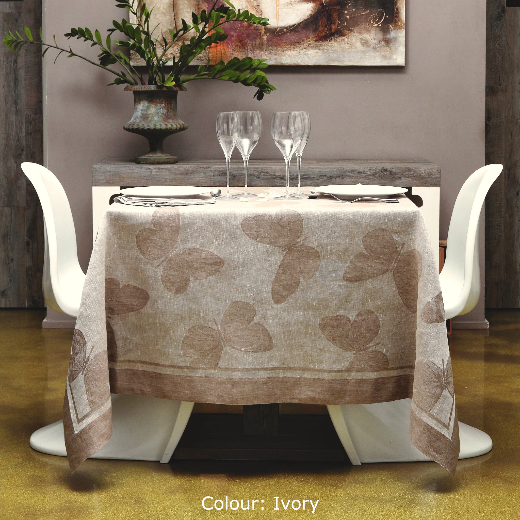 Tessitura Pardi "Butterfly Rustica" 100% Linen Tablecloth